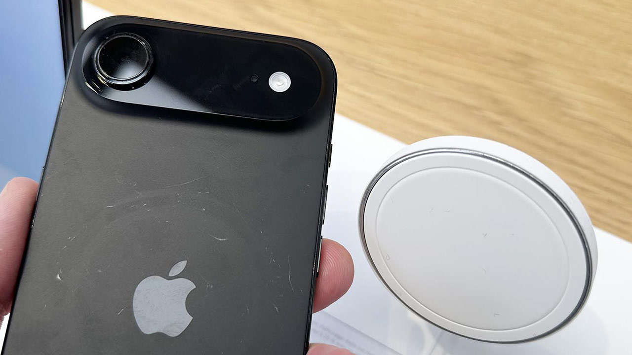 🍏 苹果彻底解决 iPhone 17 刮伤问题！镜头边缘掉漆属「正常现象」