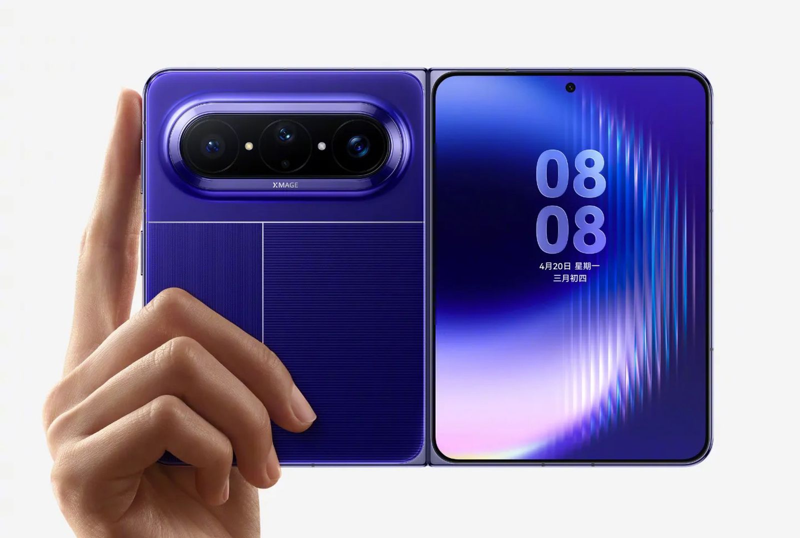华为新折叠屏曝光：长得越来越像 iPhone Ultra？苹果还没发，风向已经变了